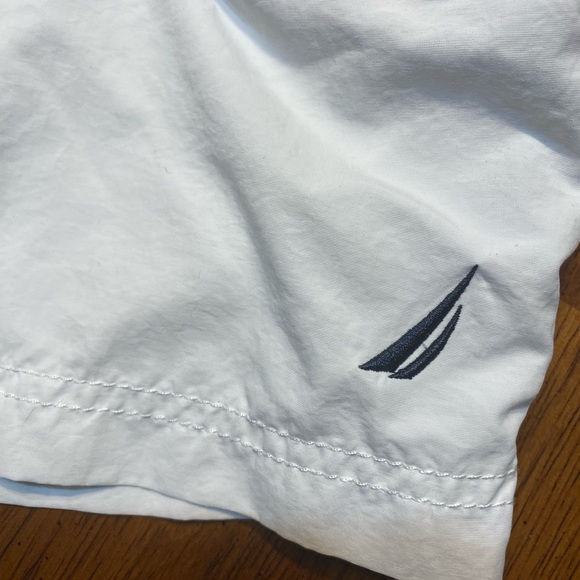 Nautica color block swim trunks.  Size large. - Picture 7 of 9